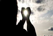 疫情呈现多点散发态势